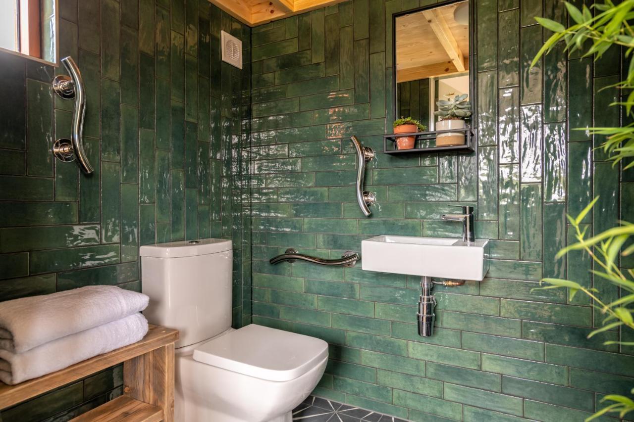 Alba - Charming Boutique Forest View Cabin With Hot Tub In Ballater Luaran gambar