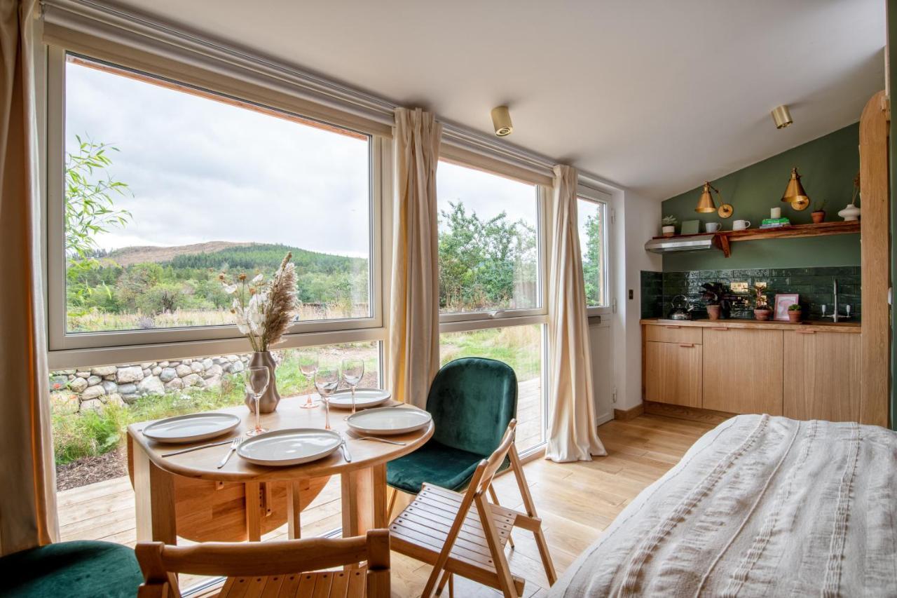 Alba - Charming Boutique Forest View Cabin With Hot Tub In Ballater Luaran gambar