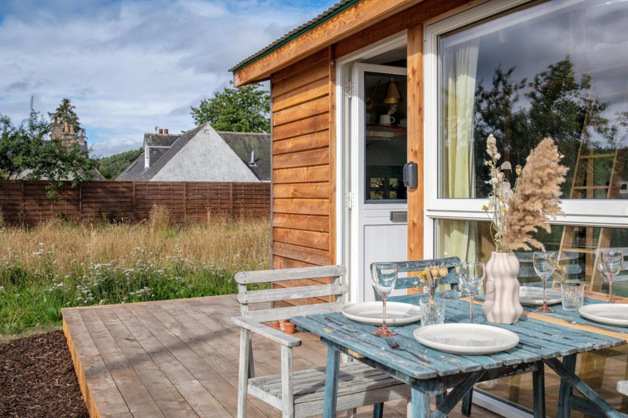 Alba - Charming Boutique Forest View Cabin With Hot Tub In Ballater Luaran gambar